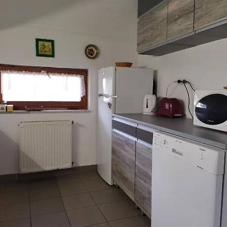 Naszaly Kapuja Vendeghaz Apartament Kosd