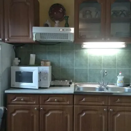 Apartament Naszaly Kapuja Vendeghaz Kosd